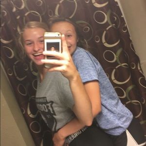 Meet your Posher, Emily